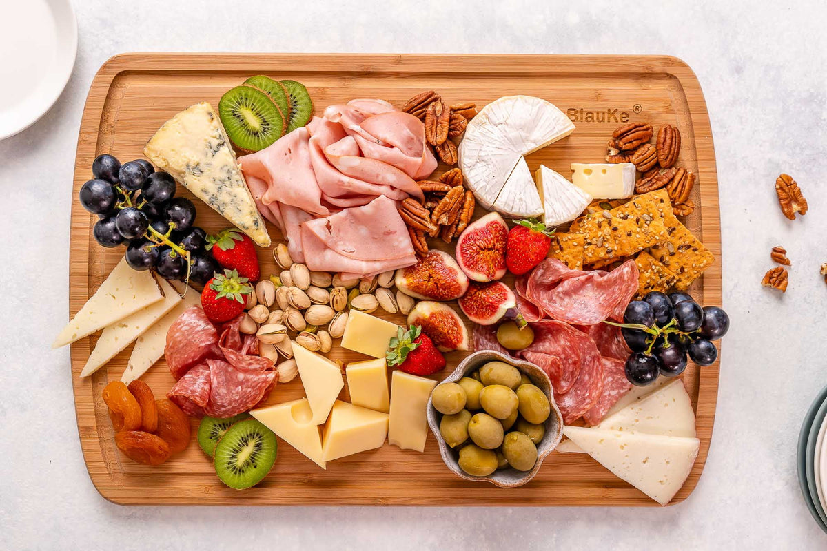 18x12" Bamboo Cutting Board with Juice Groove I97743