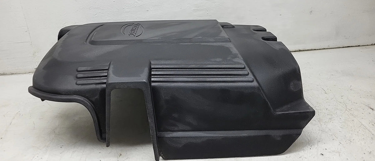 Pre-Owned 2009 Cadillac Escalade Engine Cover 6.2L I619429
