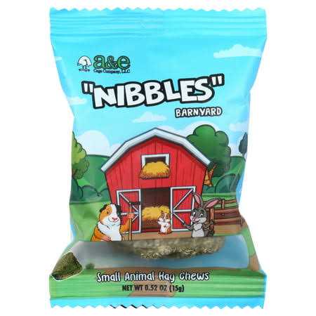 Barnyard Nibbles Hay Chew Small Animal Bites G78117