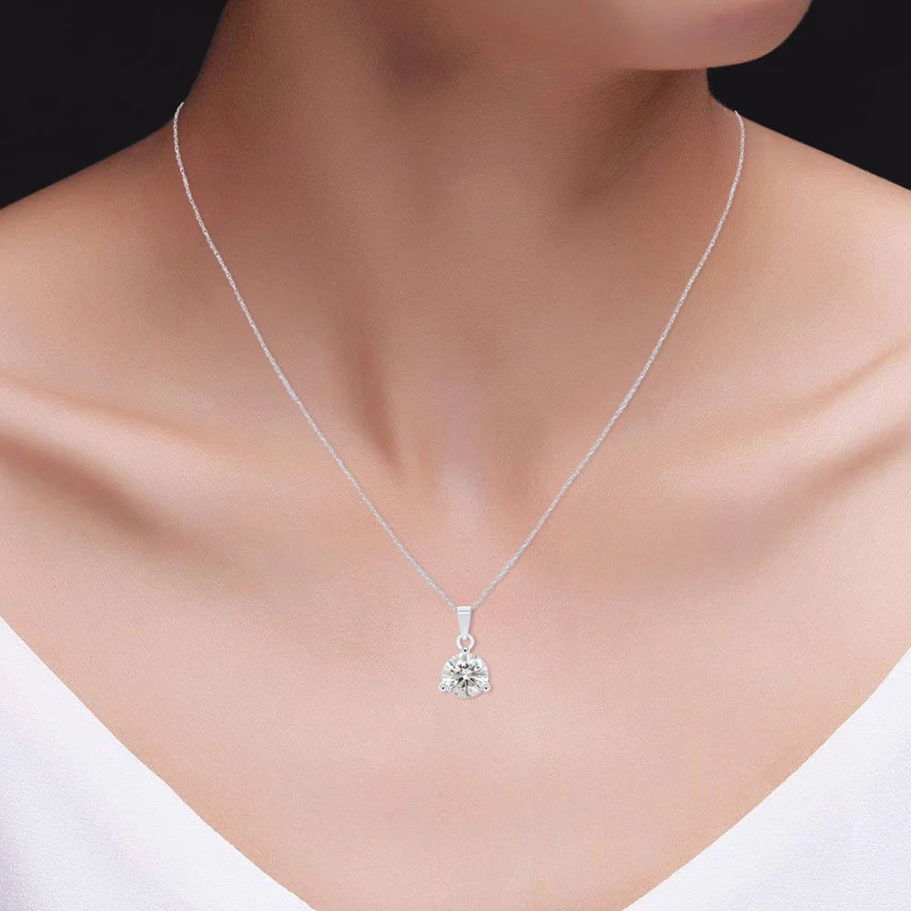 2CT Moissanite Pendant Necklace 18K White Gold Plated Silver D Color Ideal Cut R577