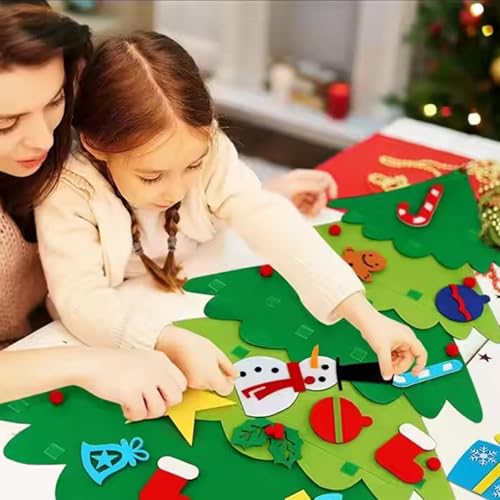 Felt Christmas Tree Set with 32 Ornaments O827