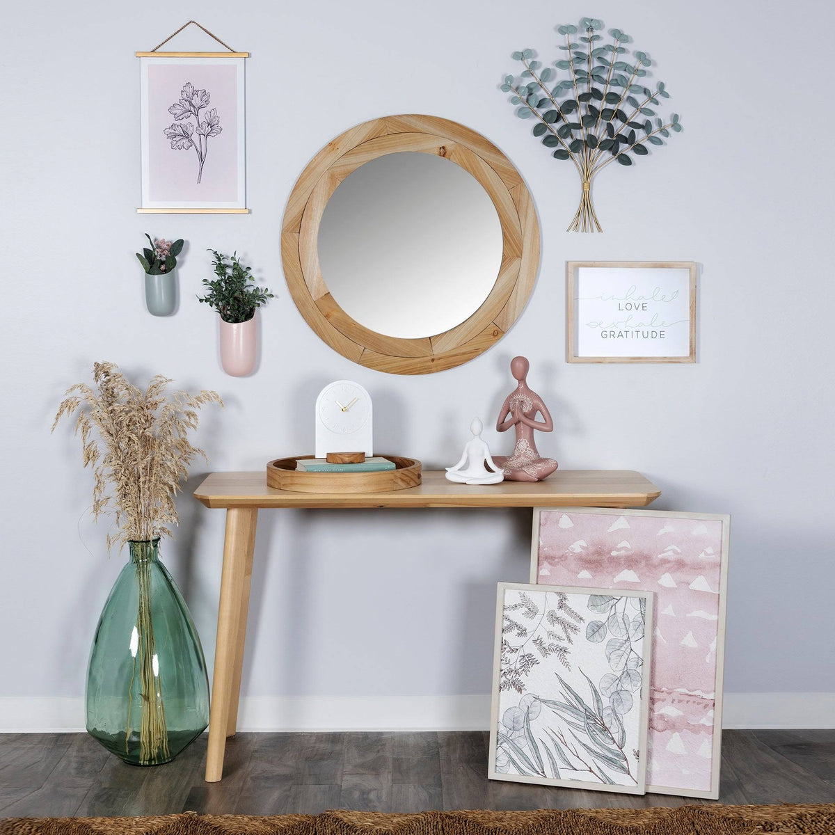 Metal Eucalyptus Bouquet Wall Decor G57324