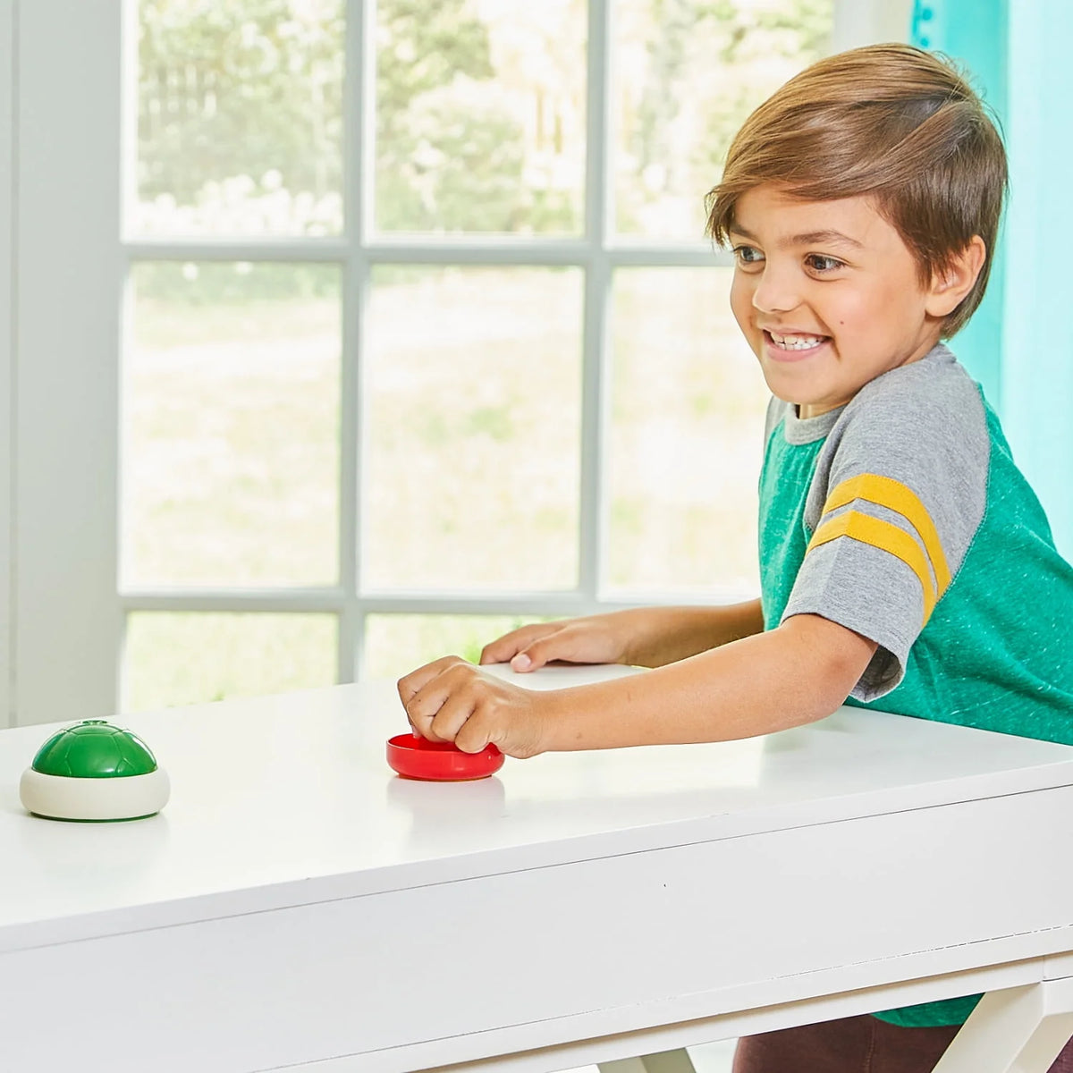 Tabletop or Floor Multiplayer Sports Game N25597