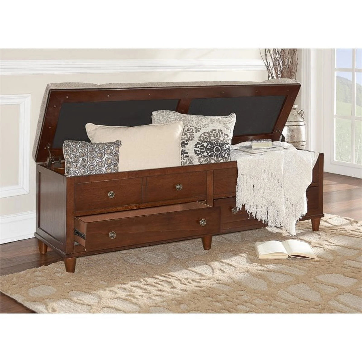 Rustic Umber Storage Bench Y947